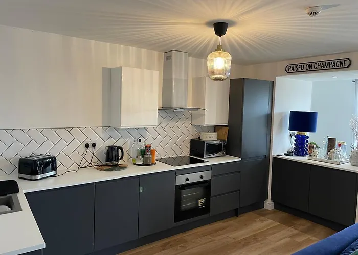 Seadream Luxury Hot Tub Homesweetholidayhomes * Scarborough