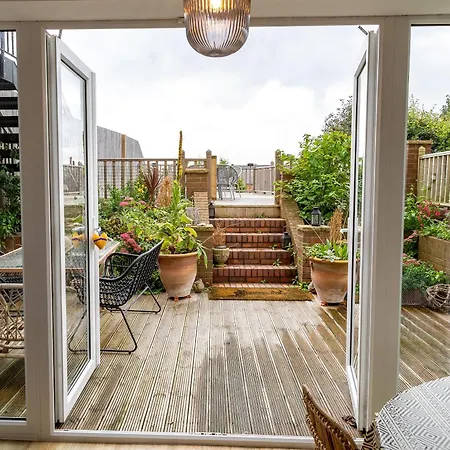 Seadream Luxury Hot Tub Homesweetholidayhomes Lejlighed Scarborough